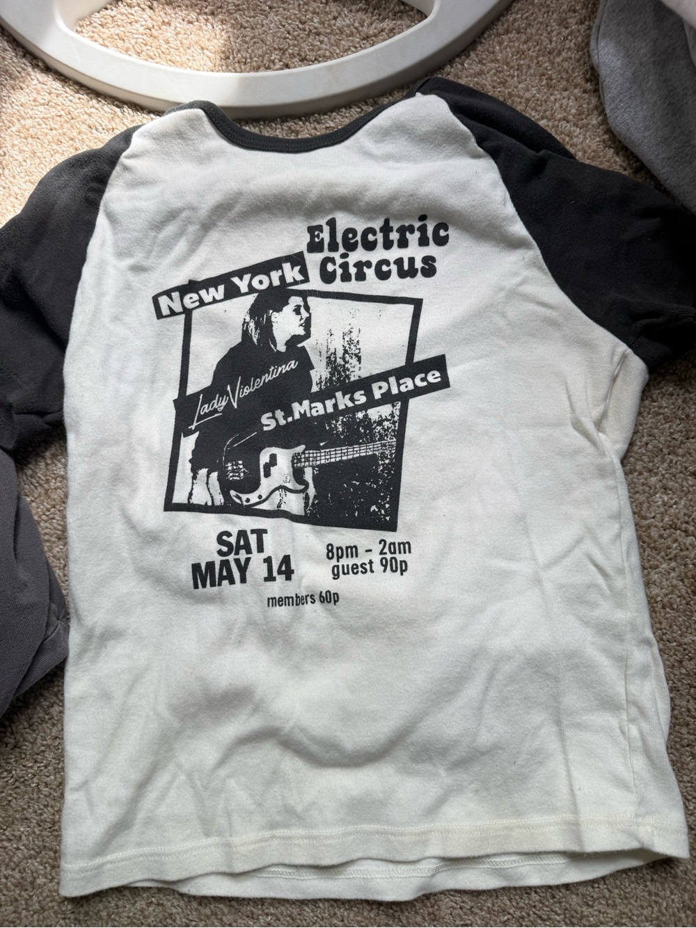 Brandy Melville Black & White Electric Circus Raglan Short SleeveTee